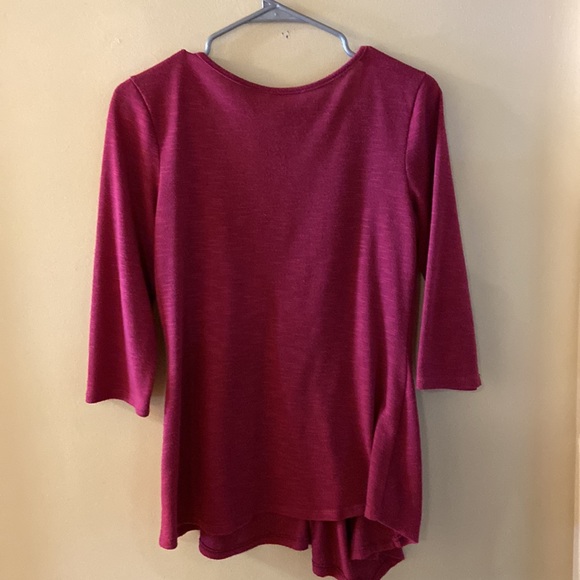 Plum symmetrical blouse size medium - Picture 4 of 10
